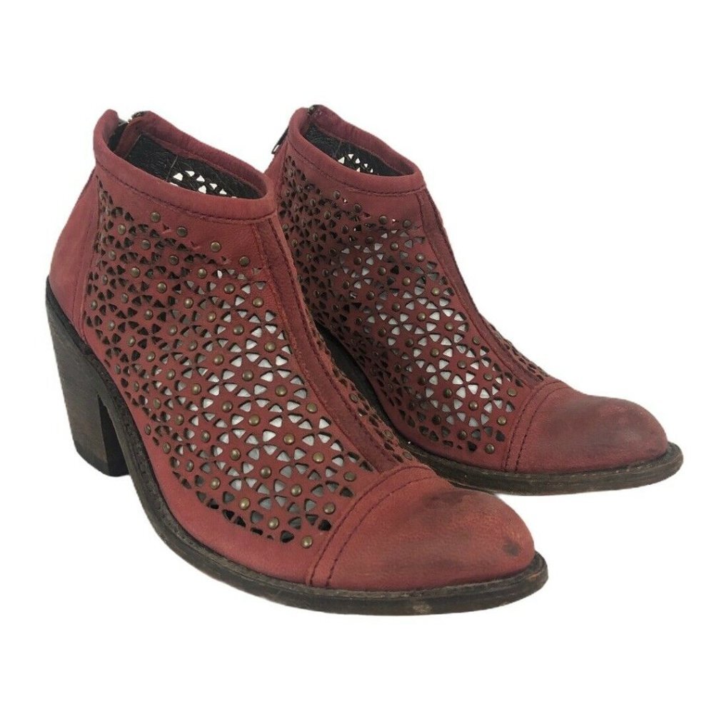 Independent Boot Company Size 7.5 Leather Bootie